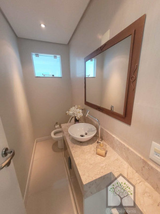 Imagem Casa com 3 Quartos à Venda, 238 m² em Agronômica - Florianópolis