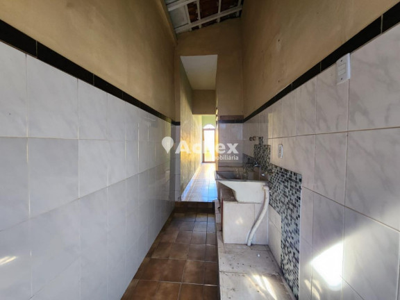 Imagem Casa com 2 Quartos à Venda, 150 m² em Vila Costa E Silva - Campinas