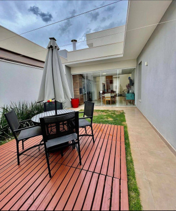 Imagem Casa com 3 Quartos à Venda,  em Limeira
