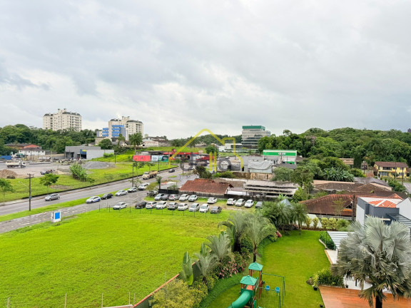 Imagem Imóvel com 3 Quartos à Venda, 64 m² em América - Joinville