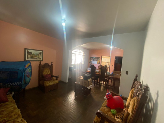 Imagem Casa com 3 Quartos à Venda, 186 m² em Augusta Mota - Montes Claros Imagem Casa com 3 Quartos à Venda, 186 m² em Augusta Mota - Montes Claros