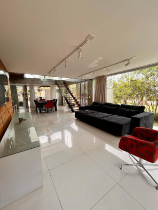 Imagem Casa com 3 Quartos à Venda, em Morro Das Pedras - Florianópolis Imagem Casa com 3 Quartos à Venda, em Morro Das Pedras - Florianópolis