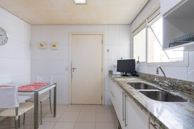 Imagem Apartamento com 3 Quartos à Venda, 163 m² em Campo Belo - São Paulo