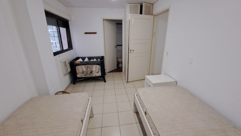 Imagem Imóvel com 3 Quartos à Venda, 160 m² em Pitangueiras - Guarujá Imagem Imóvel com 3 Quartos à Venda, 160 m² em Pitangueiras - Guarujá