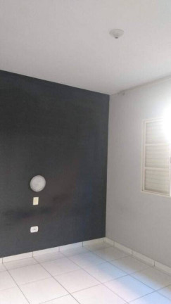 Imagem Casa com 2 Quartos à Venda, 73 m² em Cidade Jardim - Pindamonhangaba Imagem Casa com 2 Quartos à Venda, 73 m² em Cidade Jardim - Pindamonhangaba
