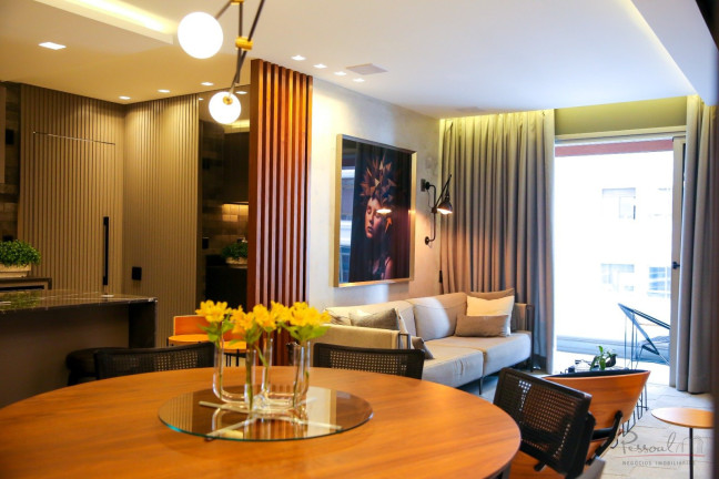 Imagem Apartamento com 3 Quartos à Venda, 210 m² em Agronômica - Florianópolis Imagem Apartamento com 3 Quartos à Venda, 210 m² em Agronômica - Florianópolis