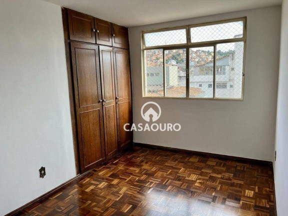 Imagem Apartamento com 3 Quartos à Venda, 112 m² em Santo Antônio - Belo Horizonte Imagem Apartamento com 3 Quartos à Venda, 112 m² em Santo Antônio - Belo Horizonte