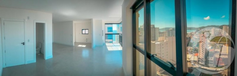 Imagem Apartamento com 3 Quartos à Venda, 120 m² em Meia Praia - Itapema