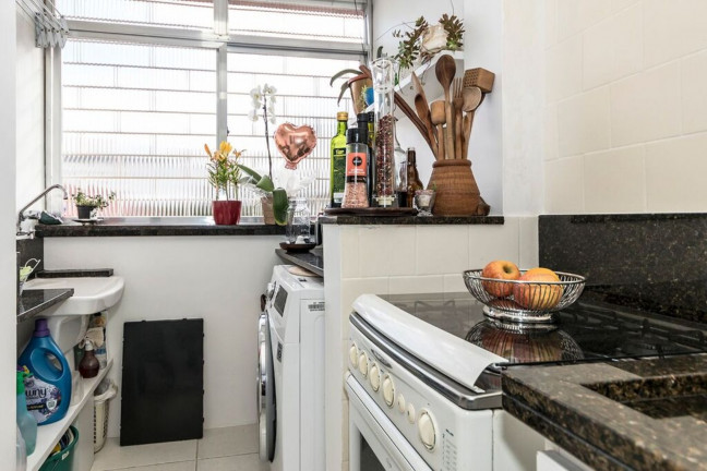 Imagem Imóvel com 2 Quartos à Venda, 55 m² em Santana - Porto Alegre Imagem Imóvel com 2 Quartos à Venda, 55 m² em Santana - Porto Alegre