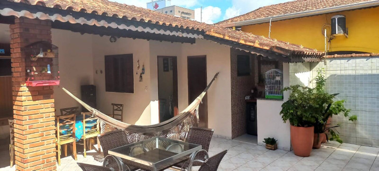 Imagem Casa com 3 Quartos à Venda, 270 m² em Guilhermina - Praia Grande Imagem Casa com 3 Quartos à Venda, 270 m² em Guilhermina - Praia Grande
