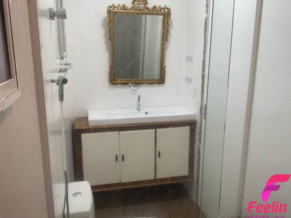Imagem Casa com 5 Quartos à Venda, 243 m² em Carianos - Florianópolis