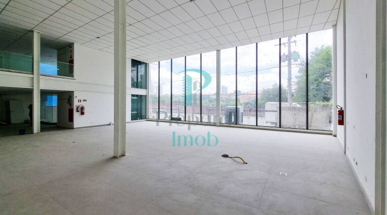 Imóvel Comercial para Alugar, 1.500 m² em Centro - Osasco