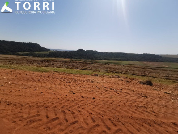 Imagem Imóvel com 5 Quartos à Venda, 9.430.740 m² em Centro - Santa Maria Da Serra Imagem Imóvel com 5 Quartos à Venda, 9.430.740 m² em Centro - Santa Maria Da Serra