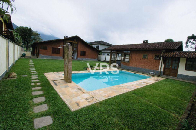 Casa com 4 Quartos à Venda, 232 m² em Carlos Guinle - Teresópolis