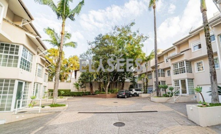 Casa com 4 Quartos à Venda, 320 m² em Jardim Prudência - São Paulo