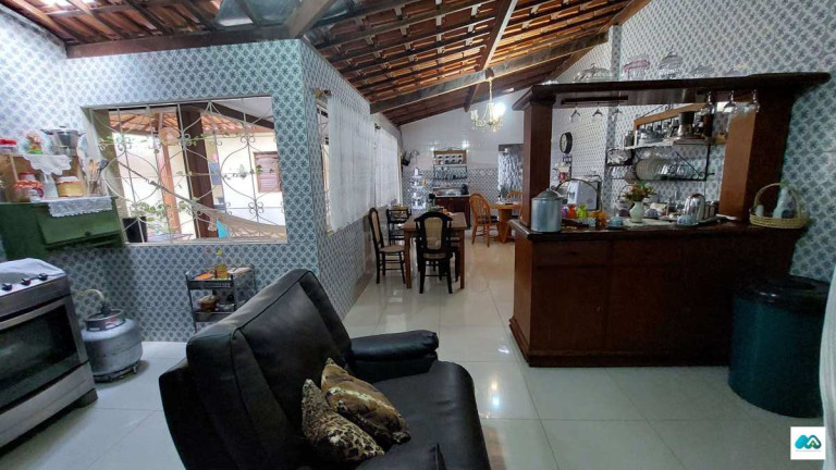 Imagem Casa com 4 Quartos à Venda, 270 m² em Antares - Maceió