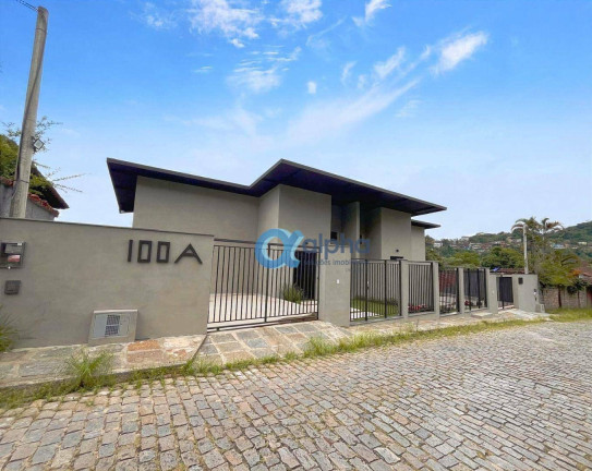 Casa com 3 Quartos à Venda, 192 m² em Quitandinha - Petrópolis