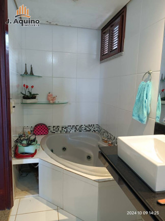 Imagem Casa de Condomínio com 4 Quartos à Venda, 186 m² em Edson Queiroz - Fortaleza Imagem Casa de Condomínio com 4 Quartos à Venda, 186 m² em Edson Queiroz - Fortaleza