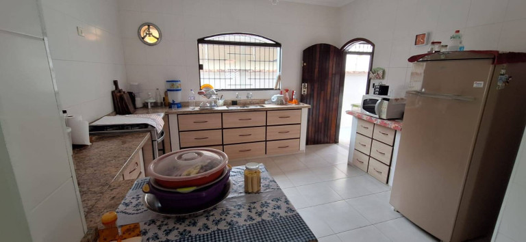 Imagem Casa com 3 Quartos à Venda, 140 m² em Balneário Três Marias - Peruíbe