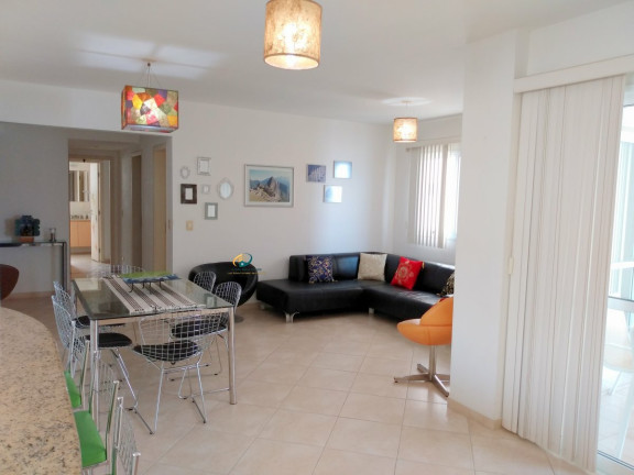 Imagem Apartamento com 3 Quartos à Venda, 145 m² em Astúrias - Guarujá