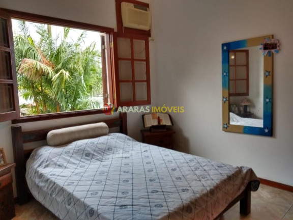 Imagem Casa com 4 Quartos à Venda, 484 m² em Centro - Bertioga