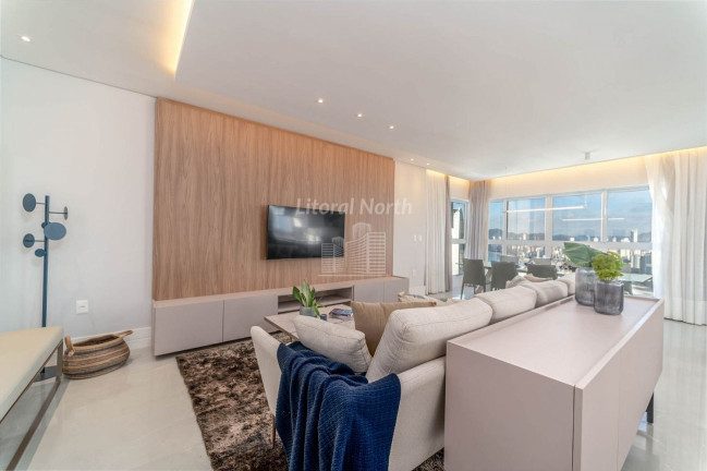 Imagem Apartamento com 3 Quartos à Venda, 133 m² em Pioneiros - Balneário Camboriú Imagem Apartamento com 3 Quartos à Venda, 133 m² em Pioneiros - Balneário Camboriú