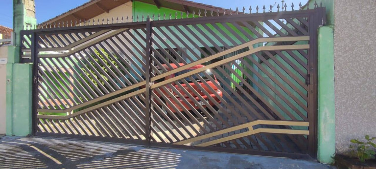 Casa com 3 Quartos à Venda, 180 m² em Florida - Peruíbe