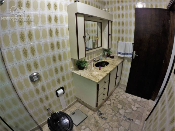 Imagem Casa com 2 Quartos à Venda, 195 m² em Guilhermina - Praia Grande
