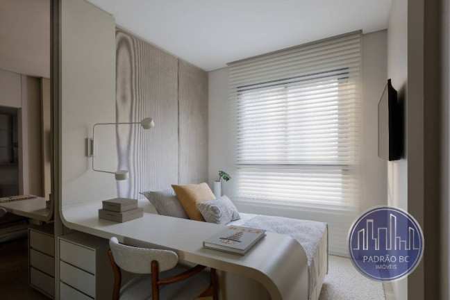 Imagem Cobertura com 4 Quartos à Venda, 330 m² em Bigorrilho - Curitiba Imagem Cobertura com 4 Quartos à Venda, 330 m² em Bigorrilho - Curitiba