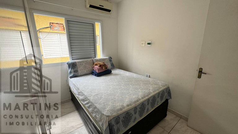 Imagem Casa com 2 Quartos à Venda, 60 m² em Guilhermina - Praia Grande