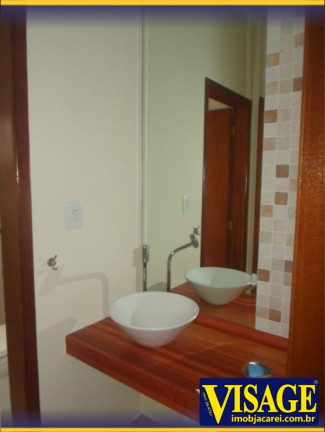 Imagem Casa com 2 Quartos à Venda, 275 m² em Jd. Terras De Sao Joao - Jacareí Imagem Casa com 2 Quartos à Venda, 275 m² em Jd. Terras De Sao Joao - Jacareí
