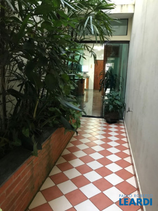 Imagem Sobrado com 3 Quartos à Venda, 242 m² em Santa Maria - Santo André Imagem Sobrado com 3 Quartos à Venda, 242 m² em Santa Maria - Santo André
