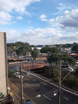 Imagem Apartamento com 3 Quartos à Venda, 90 m² em Centro - Campo Grande