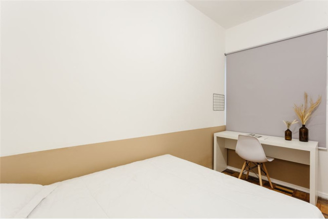 Imagem Imóvel com 4 Quartos à Venda, em Centro - Florianópolis Imagem Imóvel com 4 Quartos à Venda, em Centro - Florianópolis