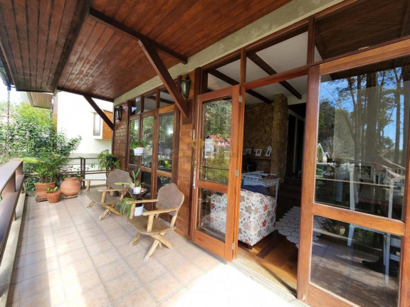 Imagem Casa com 3 Quartos à Venda, 177 m² em Granja Guarani - Teresópolis Imagem Casa com 3 Quartos à Venda, 177 m² em Granja Guarani - Teresópolis