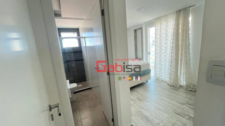 Imagem Cobertura com 4 Quartos à Venda, 267 m² em Centro - Cabo Frio Imagem Cobertura com 4 Quartos à Venda, 267 m² em Centro - Cabo Frio