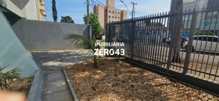 Imagem Casa com 2 Quartos à Venda, 400 m² em Centro - Londrina Imagem Casa com 2 Quartos à Venda, 400 m² em Centro - Londrina