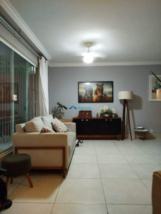 Casa com 4 Quartos à Venda, 218 m² em Vila Viotto - Jundiaí