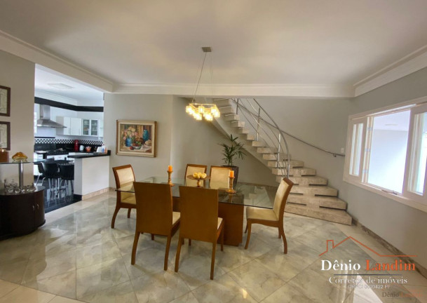 Imagem Casa com 4 Quartos à Venda, 329 m² em Ibituruna - Montes Claros Imagem Casa com 4 Quartos à Venda, 329 m² em Ibituruna - Montes Claros