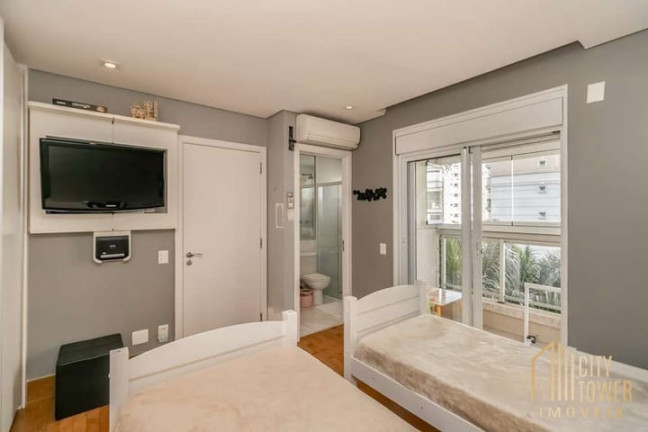 Imagem Apartamento com 2 Quartos à Venda, 146 m² em Vila Nova Conceição - São Paulo Imagem Apartamento com 2 Quartos à Venda, 146 m² em Vila Nova Conceição - São Paulo