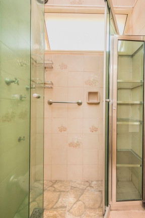 Imagem Casa com 4 Quartos à Venda, 205 m² em Chácara Das Pedras - Porto Alegre Imagem Casa com 4 Quartos à Venda, 205 m² em Chácara Das Pedras - Porto Alegre