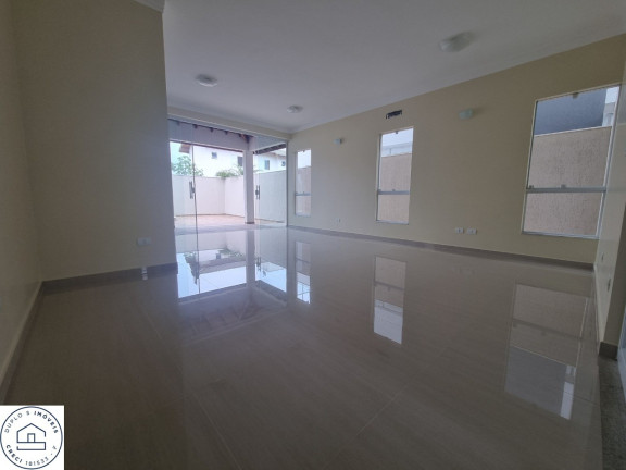 Imagem Casa com 4 Quartos à Venda, 250 m² em Bougainvillee Iv - Peruibe Imagem Casa com 4 Quartos à Venda, 250 m² em Bougainvillee Iv - Peruibe
