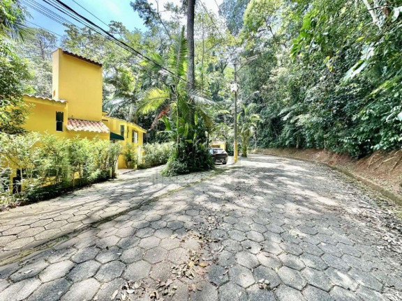 Imagem Imóvel com 3 Quartos à Venda, 485 m² em Condomínio Iolanda - Taboão Da Serra