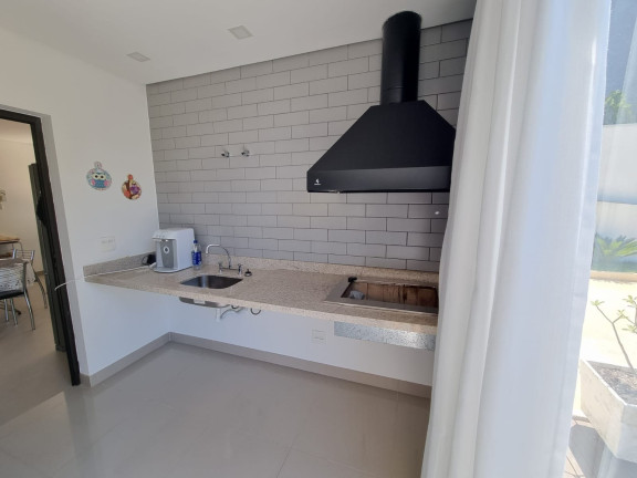 Imagem Casa com 4 Quartos à Venda, 335 m² em Santa Terezinha - Carapicuíba Imagem Casa com 4 Quartos à Venda, 335 m² em Santa Terezinha - Carapicuíba