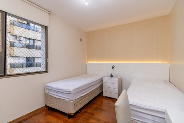 Imagem Apartamento com 5 Quartos à Venda, 310 m² em Santa Cecília - São Paulo Imagem Apartamento com 5 Quartos à Venda, 310 m² em Santa Cecília - São Paulo