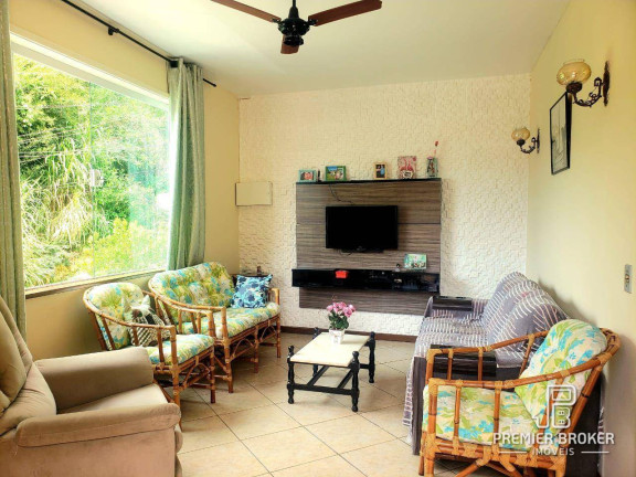 Imagem Casa com 3 Quartos à Venda, 91 m² em Jardim Europa - Teresópolis
