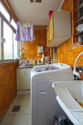 Imagem Apartamento com 2 Quartos à Venda, 58 m² em Vila Ipiranga - Porto Alegre