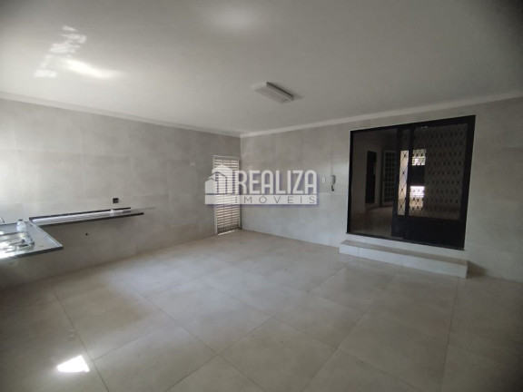 Imagem Casa com 4 Quartos à Venda, 330 m² em Estados Unidos - Uberaba Imagem Casa com 4 Quartos à Venda, 330 m² em Estados Unidos - Uberaba