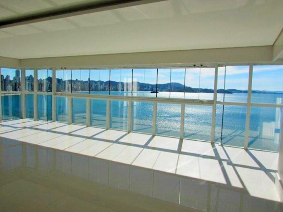 Imagem Apartamento com 4 Quartos à Venda, 237 m² em Centro - Balneário Camboriú Imagem Apartamento com 4 Quartos à Venda, 237 m² em Centro - Balneário Camboriú