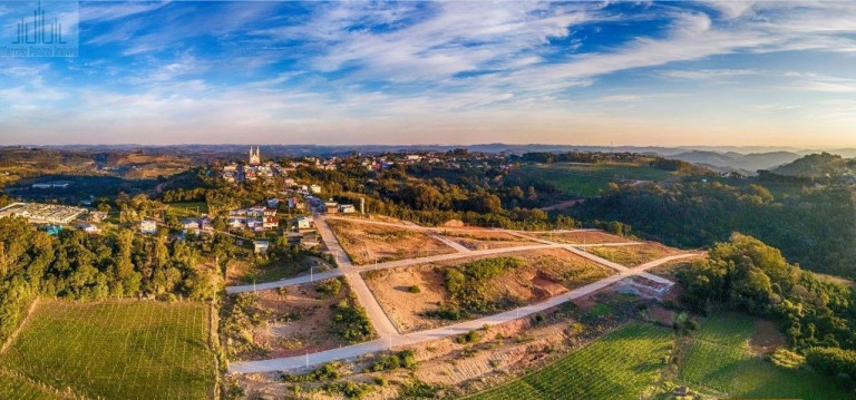 Imagem Terreno à Venda, 420 m² em Centro - Monte Belo Do Sul Imagem Terreno à Venda, 420 m² em Centro - Monte Belo Do Sul